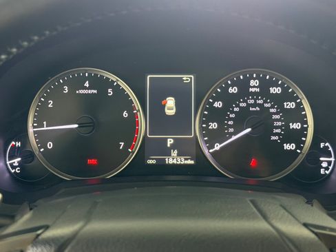 Used 2023 Lexus IS 300 w/ Comfort Package RWD image 22