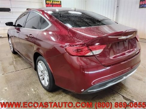 Used 2015 Chrysler 200 Limited image 6