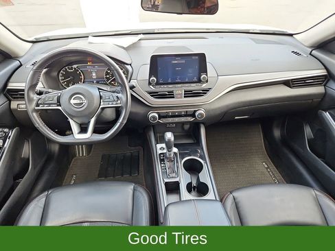 Used 2024 Nissan Altima 2.5 SR image 9