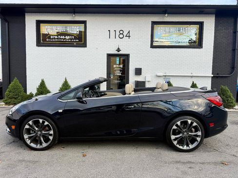 Used 2018 Buick Cascada Premium FWD image 3