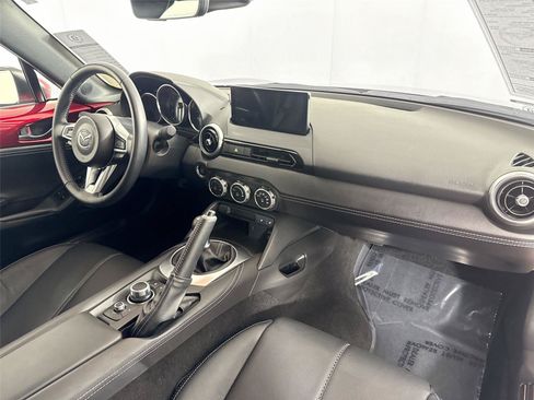 Certified 2025 MAZDA MX-5 Miata Grand Touring RWD image 43