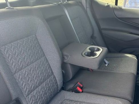 Used 2024 Chevrolet Equinox LT image 33