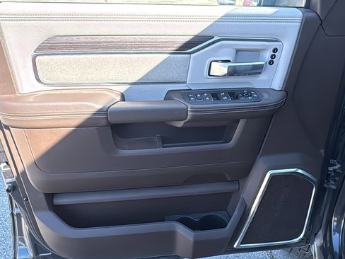 New 2025 RAM 3500 Laramie image 12