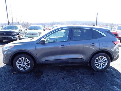 Used 2022 Ford Escape SE w/ Convenience Package image 2