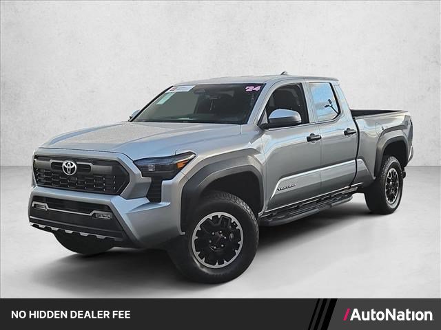 Certified 2024 Toyota Tacoma TRD Off-Road AWD/4WD image 1