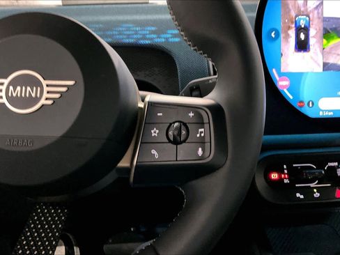 Certified 2025 MINI Cooper Countryman S image 21