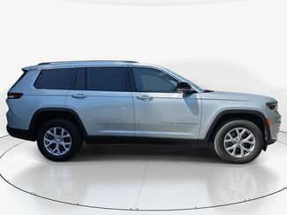 Used 2022 Jeep Grand Cherokee L Limited RWD video 3
