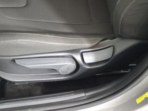 Used 2021 Hyundai Elantra SEL w/ Cargo Package image 34