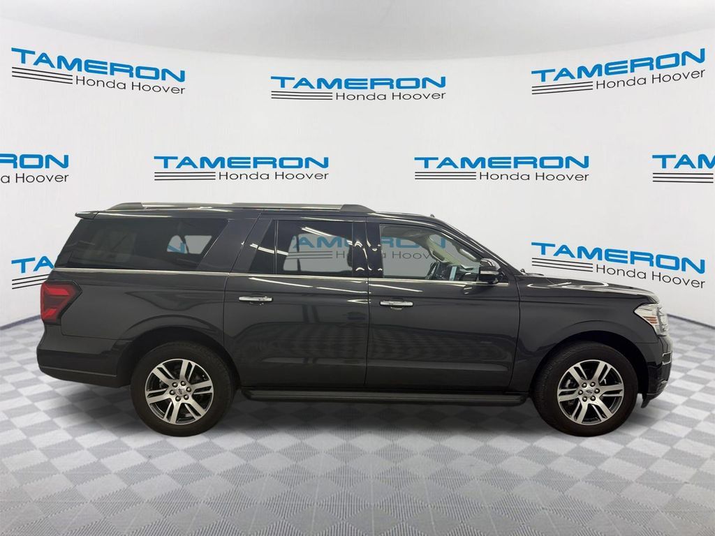 Used 2024 Ford Expedition Max Limited RWD image 6
