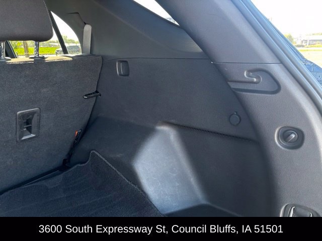 Used 2021 Chevrolet Equinox LS w/ LS Convenience Package AWD/4WD image 48