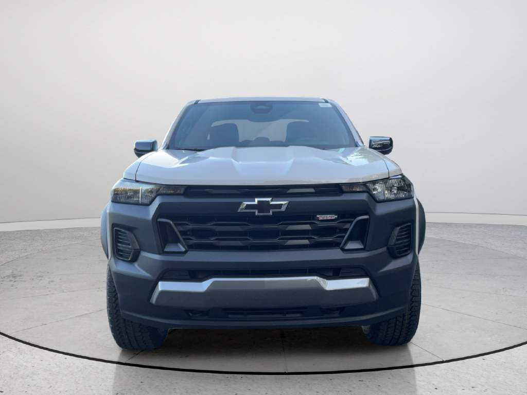 New 2026 Chevrolet Colorado Trail Boss AWD/4WD image 2