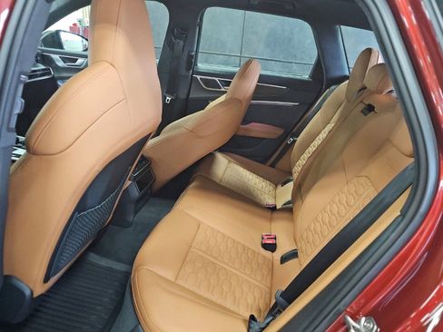 Used 2024 Audi RS 6 performance image 23