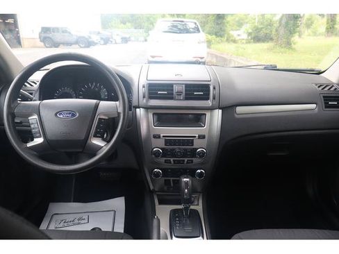 Used 2012 Ford Fusion SE FWD image 7