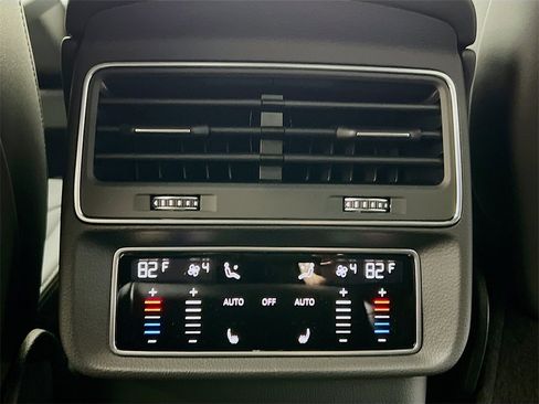 New 2026 Audi Q8 Premium Plus image 27
