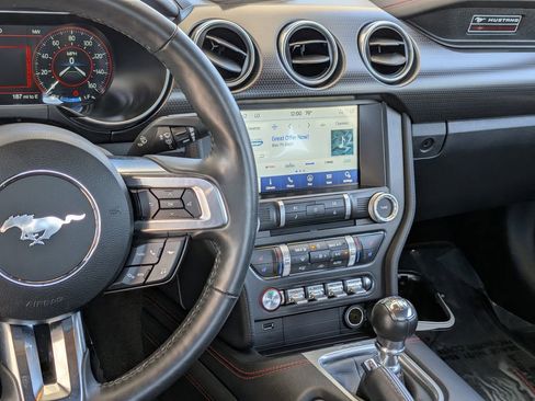 Used 2021 Ford Mustang GT Premium w/ Equipment Group 401A RWD image 16