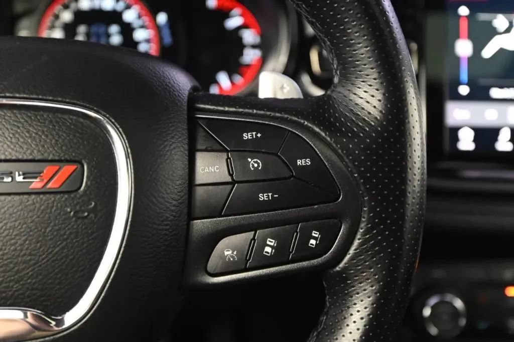 Used 2022 Dodge Durango GT AWD/4WD image 31