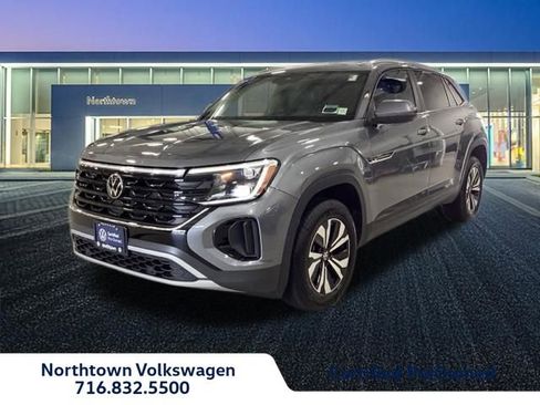 Used 2024 Volkswagen Atlas Cross Sport SE AWD/4WD image 1