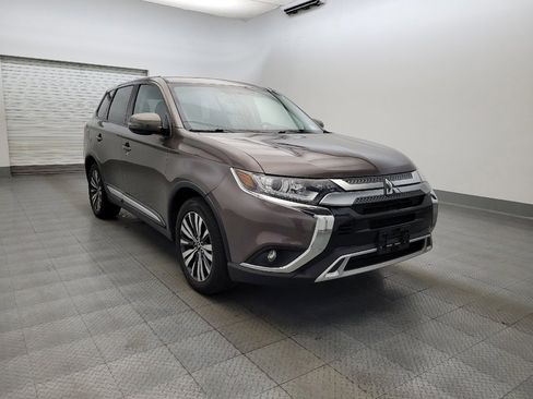 Used 2019 Mitsubishi Outlander LE FWD image 13