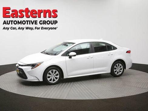 Used 2025 Toyota Corolla LE FWD image 56