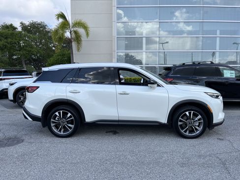 Certified 2023 INFINITI QX60 Luxe FWD image 11