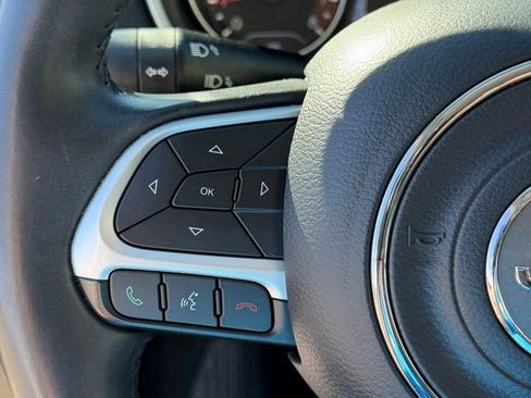 Used 2019 Jeep Compass Altitude image 13