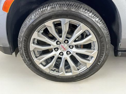 Used 2022 GMC Yukon Denali AWD/4WD image 42