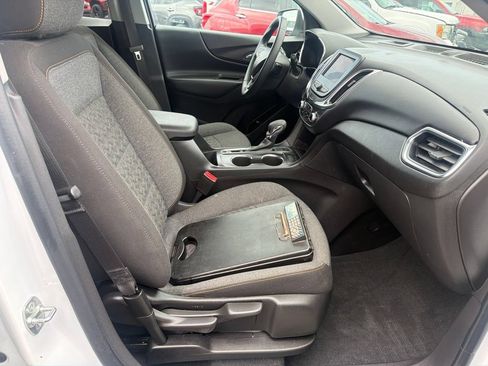 Used 2024 Chevrolet Equinox LT w/ LPO, Floor Liner Package AWD/4WD image 22
