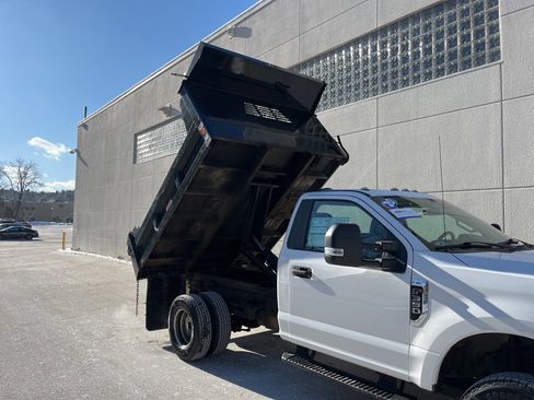 Certified 2020 Ford F350 XL w/ Power Equipment Group image 10