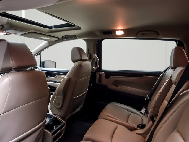 Used 2021 Honda Odyssey EX-L image 12