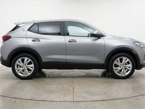 Used 2025 Buick Encore GX Preferred FWD image 11