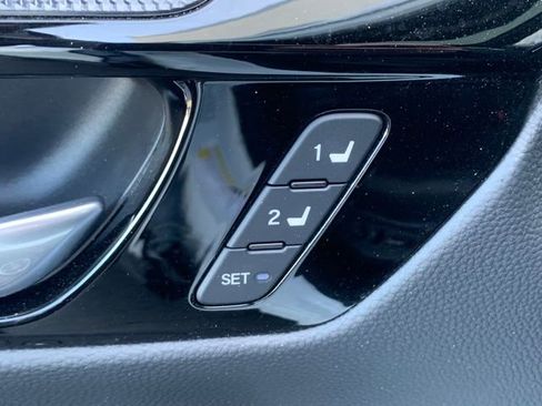 Used 2024 Honda CR-V Sport Touring image 9