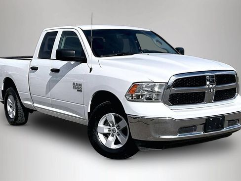 Used 2024 RAM 1500 Classic SLT AWD/4WD image 1