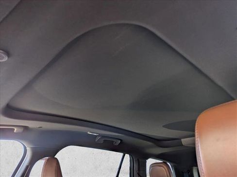 Used 2022 Lincoln Aviator Reserve w/ Equipment Group 201A image 16