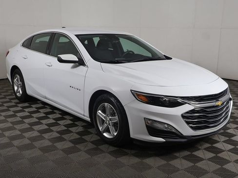 Used 2023 Chevrolet Malibu LS w/ Driver Confidence Package FWD image 44