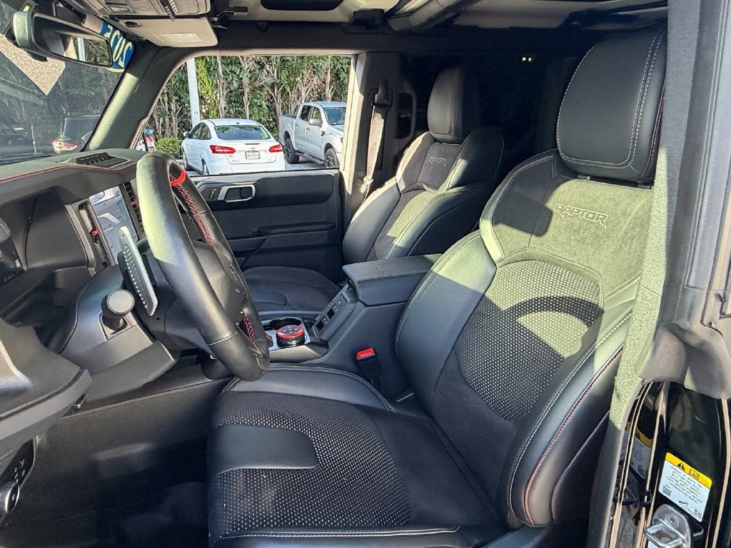 Used 2025 Ford Bronco Raptor AWD/4WD image 10