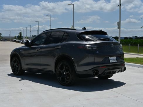 Used 2024 Alfa Romeo Stelvio Veloce AWD/4WD image 9