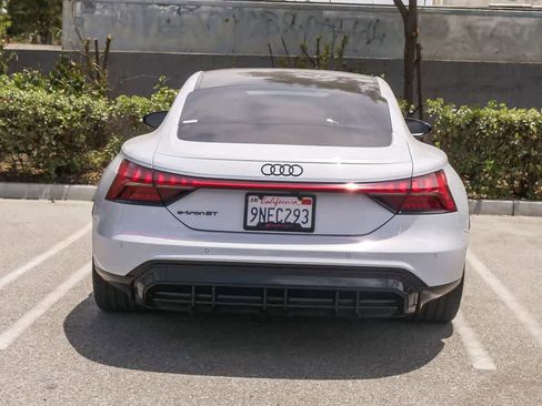 Used 2024 Audi e-tron GT Prestige w/ Prestige Package AWD/4WD image 9
