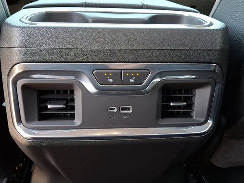 Used 2026 GMC Sierra 1500 Denali w/ Denali Reserve Package AWD/4WD image 11