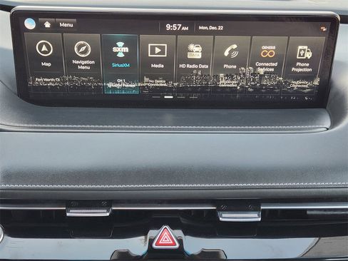 Used 2023 Genesis G80 2.5T image 16