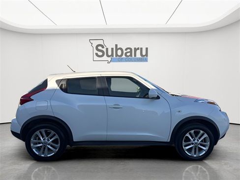 Used 2013 Nissan Juke S image 8