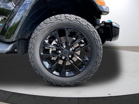 Used 2024 Jeep Wrangler High Altitude image 35