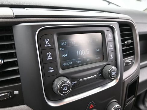 Used 2018 RAM 1500 Express w/ Express Value Package AWD/4WD image 34