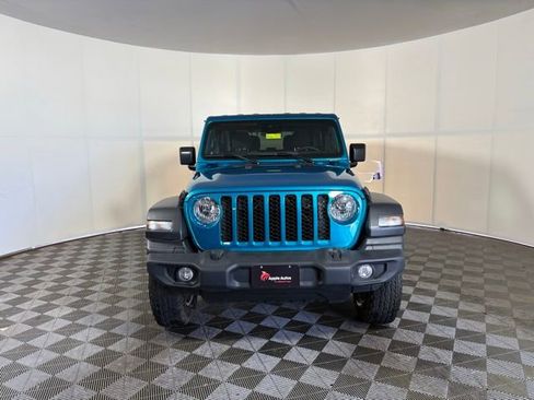 Used 2024 Jeep Wrangler Sport AWD/4WD image 2