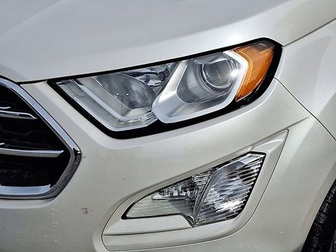 Certified 2018 Ford EcoSport Titanium image 4