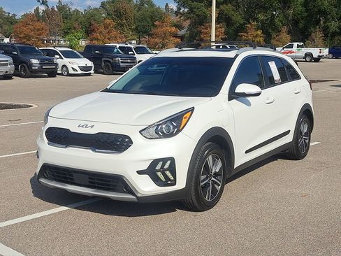 Used 2022 Kia Niro EX Premium image 29
