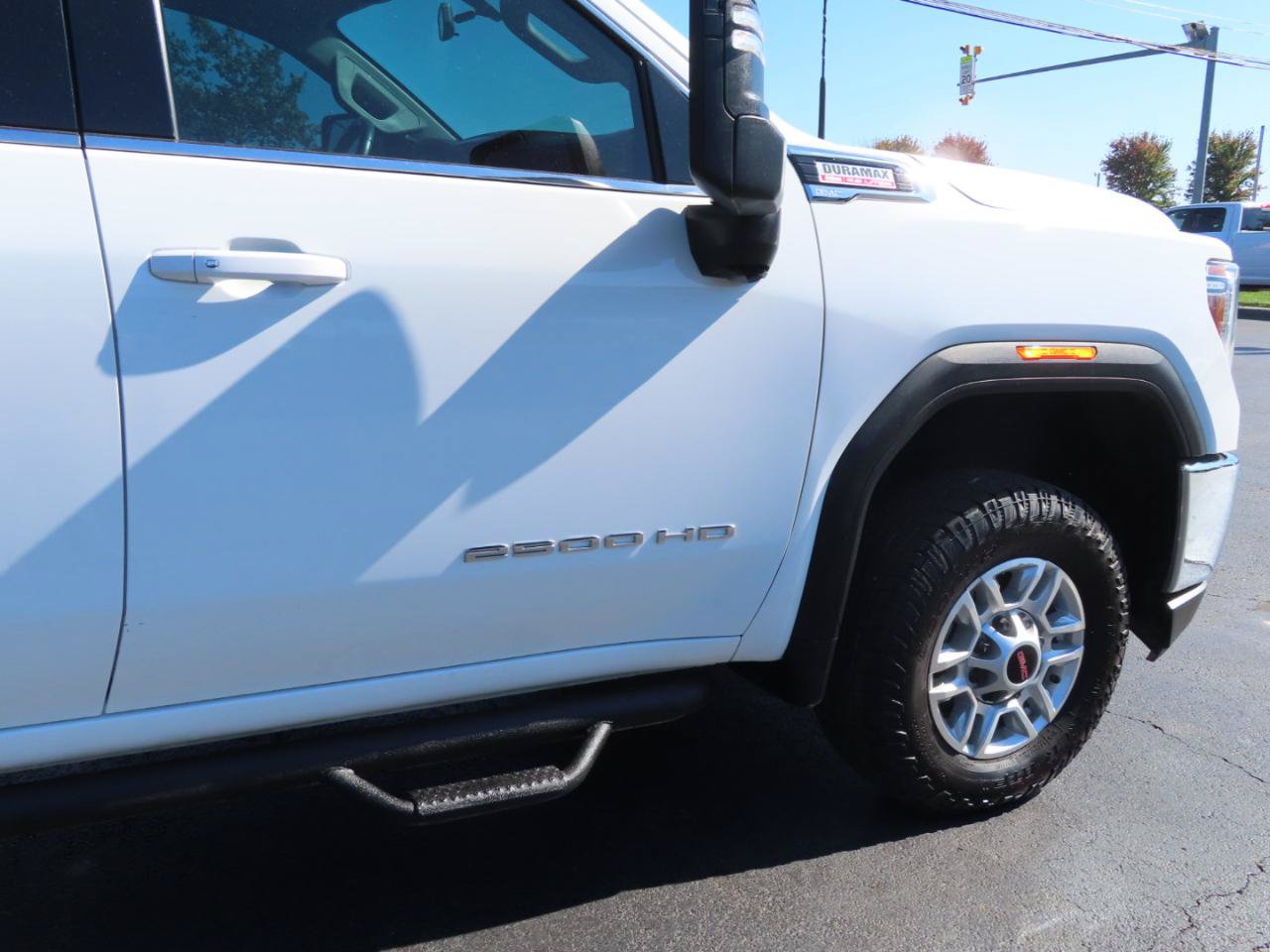 Used 2022 GMC Sierra 2500 SLE w/ SLE Convenience Package AWD/4WD image 25