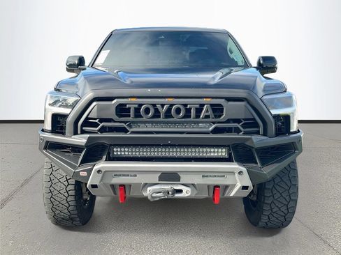Used 2023 Toyota Tundra Limited AWD/4WD image 2