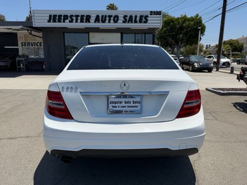 Used 2014 Mercedes-Benz C 250 Sedan image 5