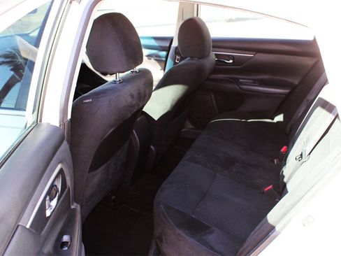 Used 2015 Nissan Altima 2.5 S w/ Special Edition Package image 11