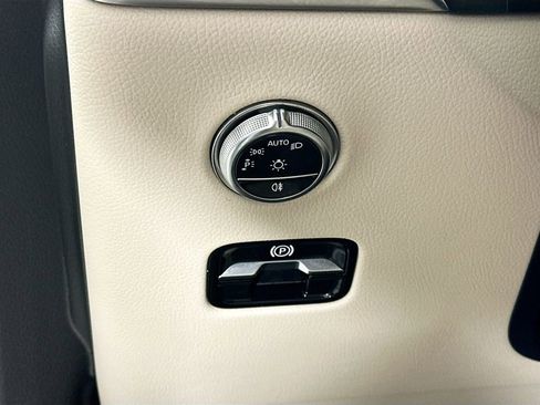 Certified 2023 Mercedes-Benz GLC 300 4MATIC image 10